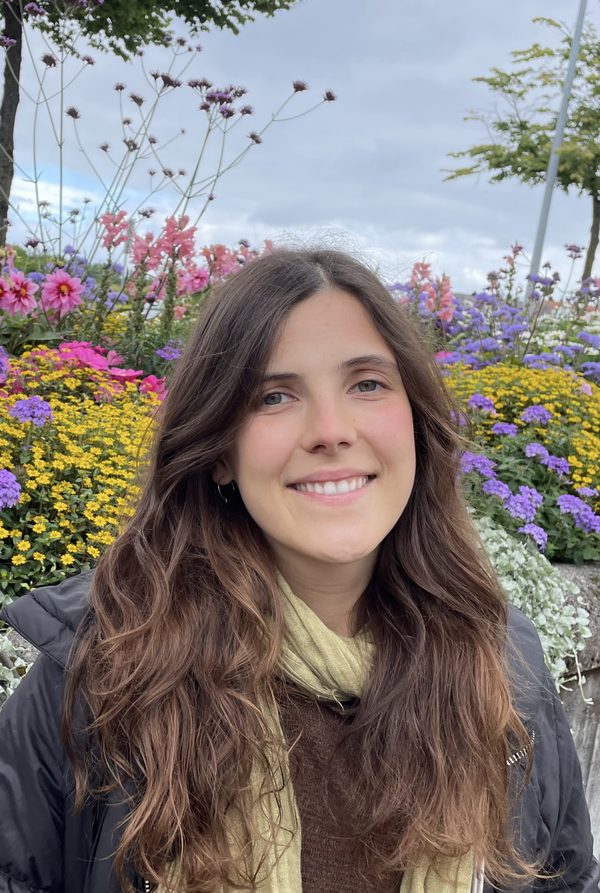 Ms Laura Lisboa