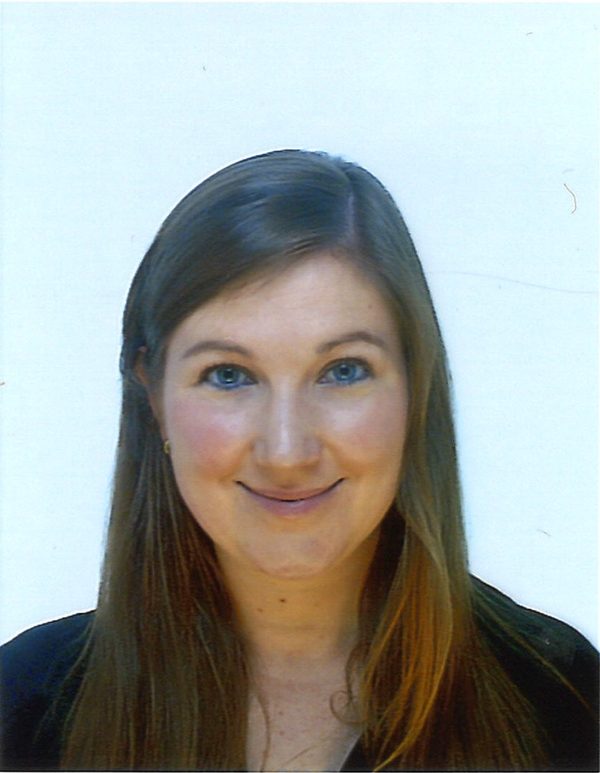 Dr Linde Desmaele