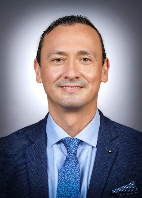 Dr Rafael Hurtado-Valdivieso