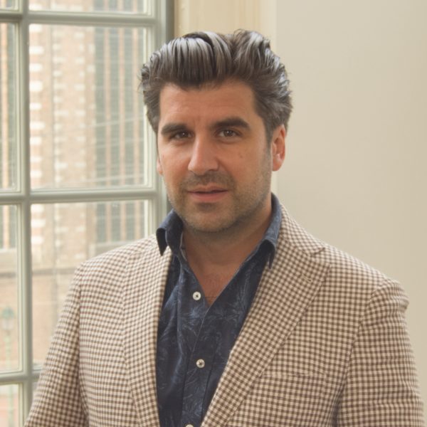 Dr Tim Sweijs
